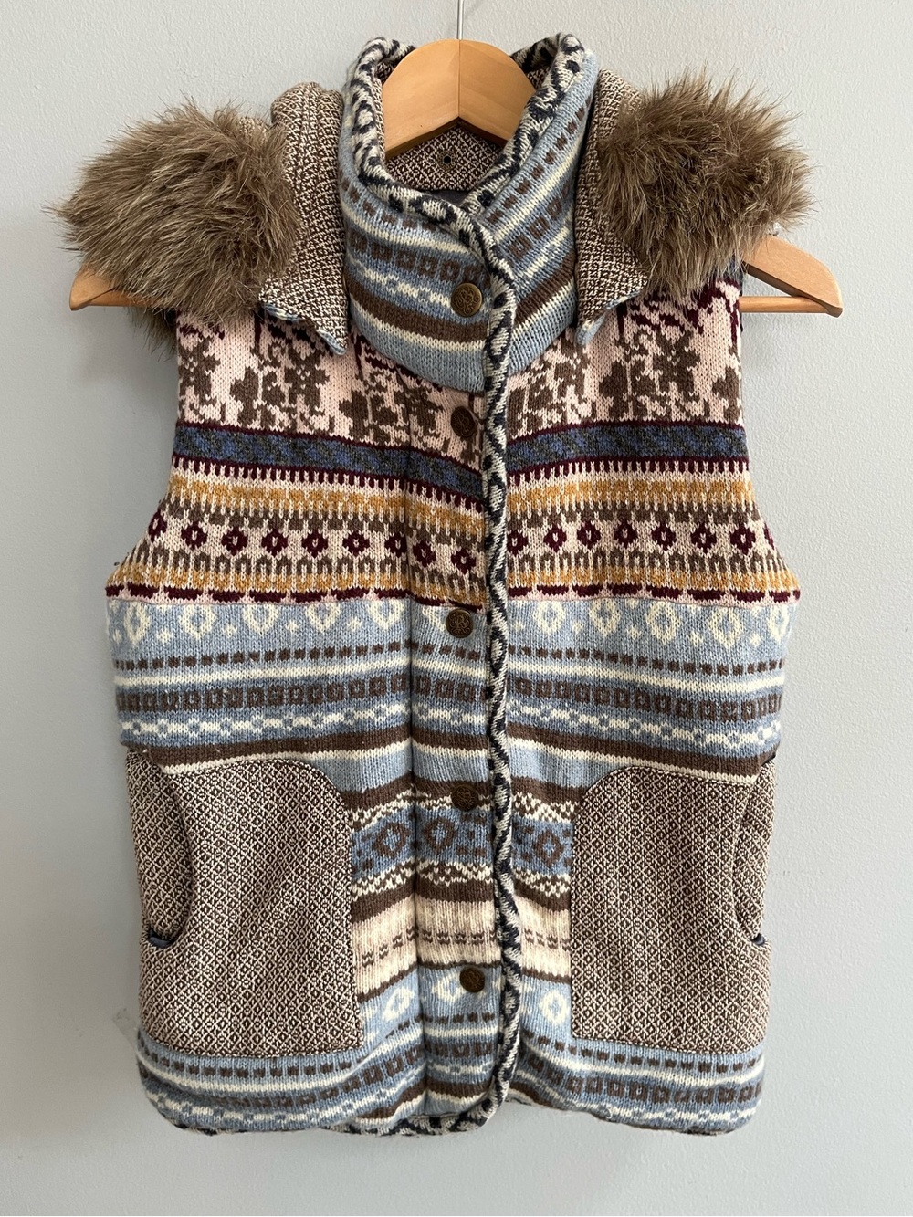 BB Dakota Women's Fair Isle Full Zip Sweater Vest Size Medium Wool Outerwear